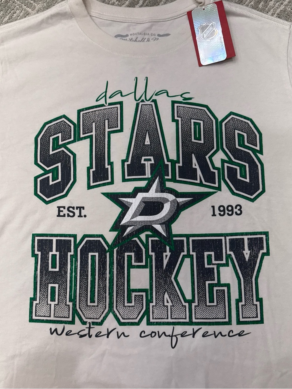 NWT Nostalgia Co. Mitchell & Ness Dallas Stars NHL White Crop Tee Women’s 2XL